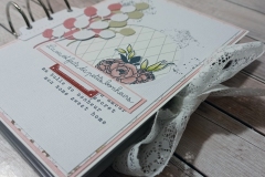 mini-album-cottage-03