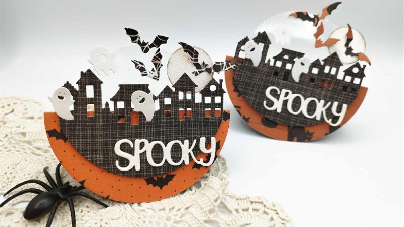 Spooky Halloween Rocker Card